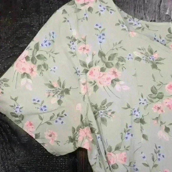 VINTAGE Erika Green Floral Short Sleeve Midi Dress Raw Hem Cottage Women Medium - Picture 9 of 13